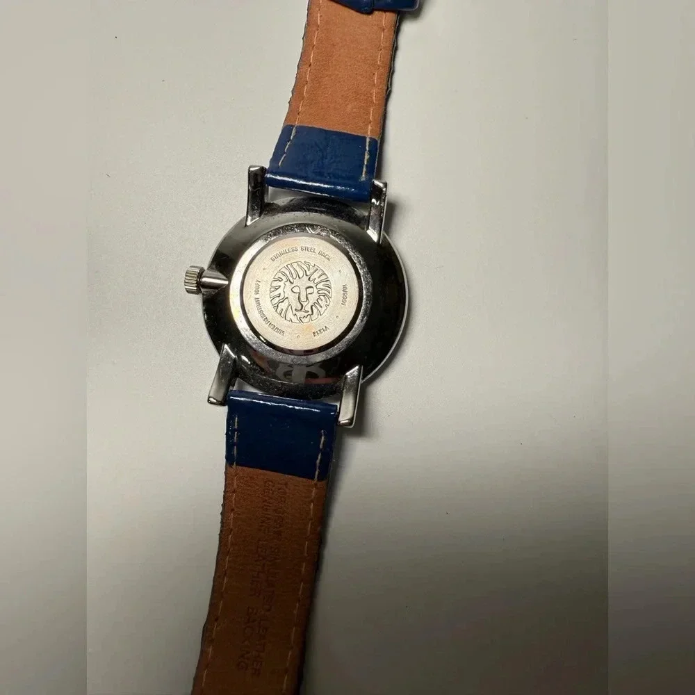 Anne Klein Silver Tone MOP Dial Watch blue needs new battery’s